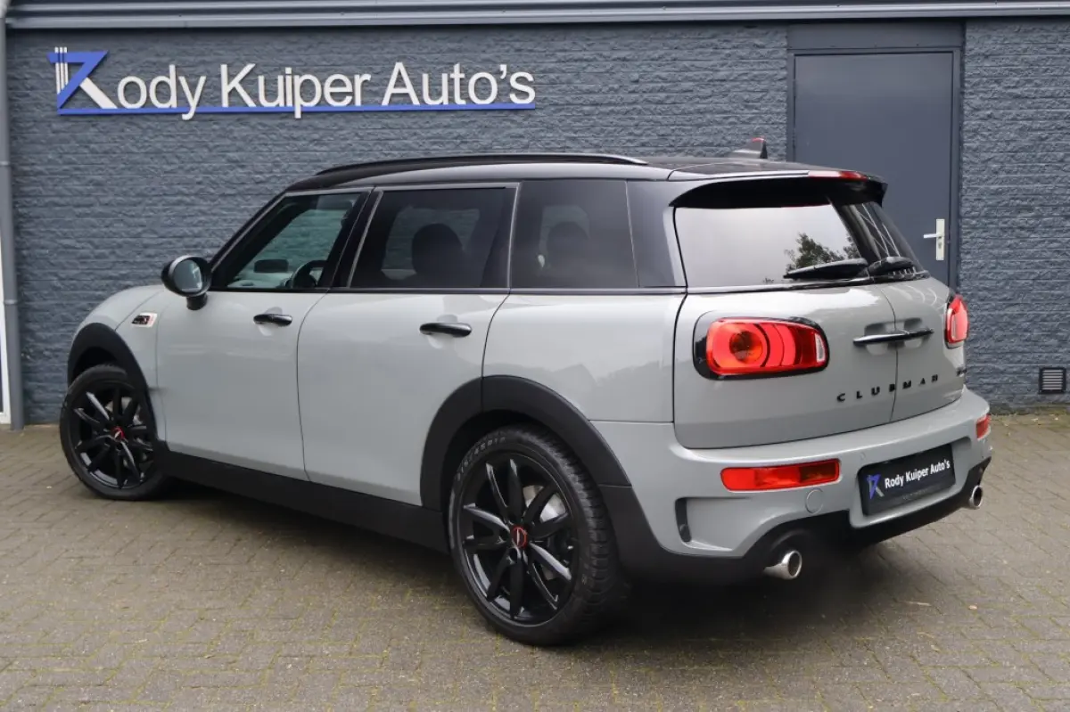 2.0 Cooper S Pepper (192pk) HUD/18inch/Keyless/LED/ACC/Sfeerverlichting