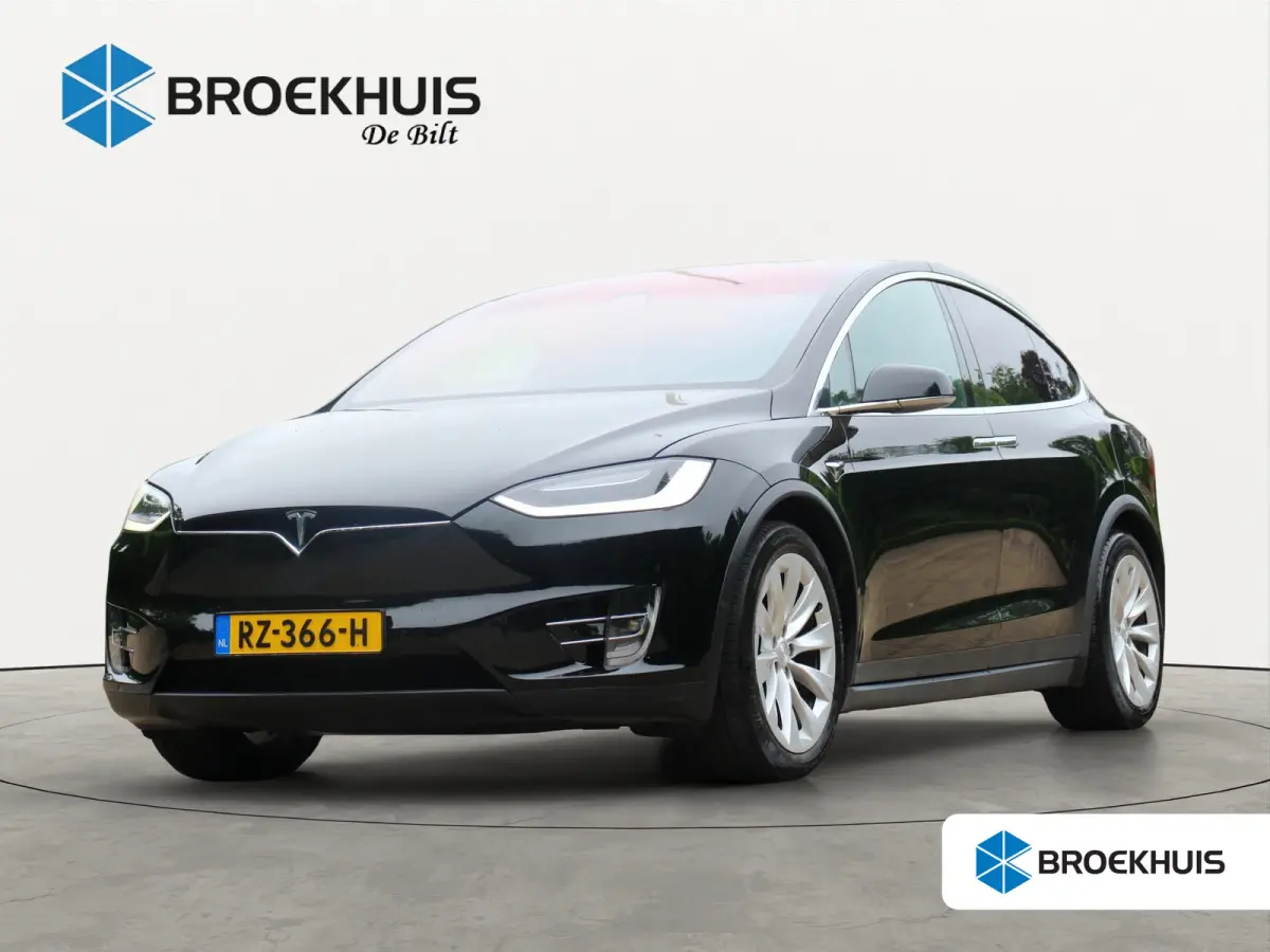 75D Base | NL-AUTO! | 1E EIGENAAR! | ADAPTIVE CRUISE | CAMERA | GROOT NAVI | ELEKTR. STOEL | STOELVERWARMING | HALF LEDER