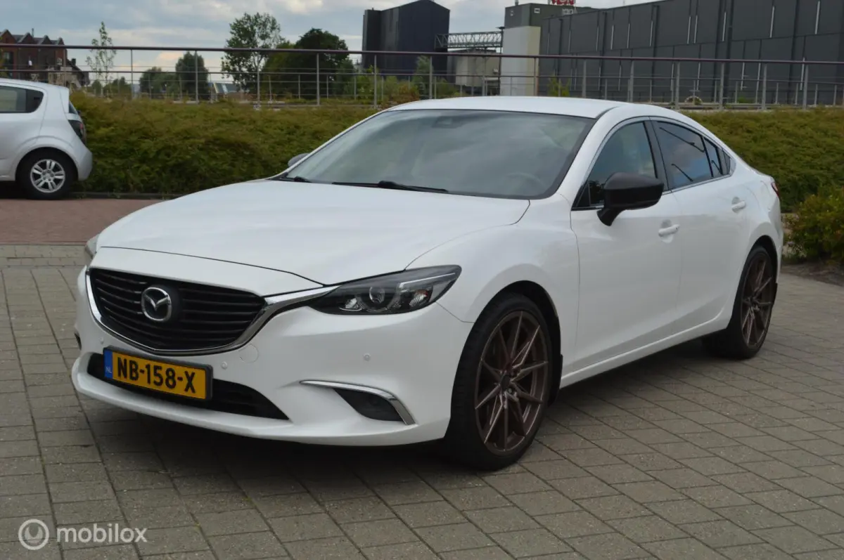 2.0 SkyActiv-G 165 Skylease GT