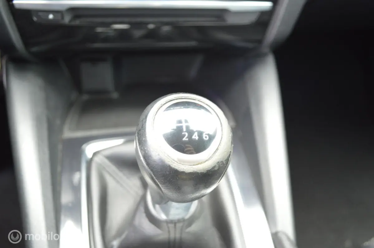 2.0 SkyActiv-G 165 Skylease GT