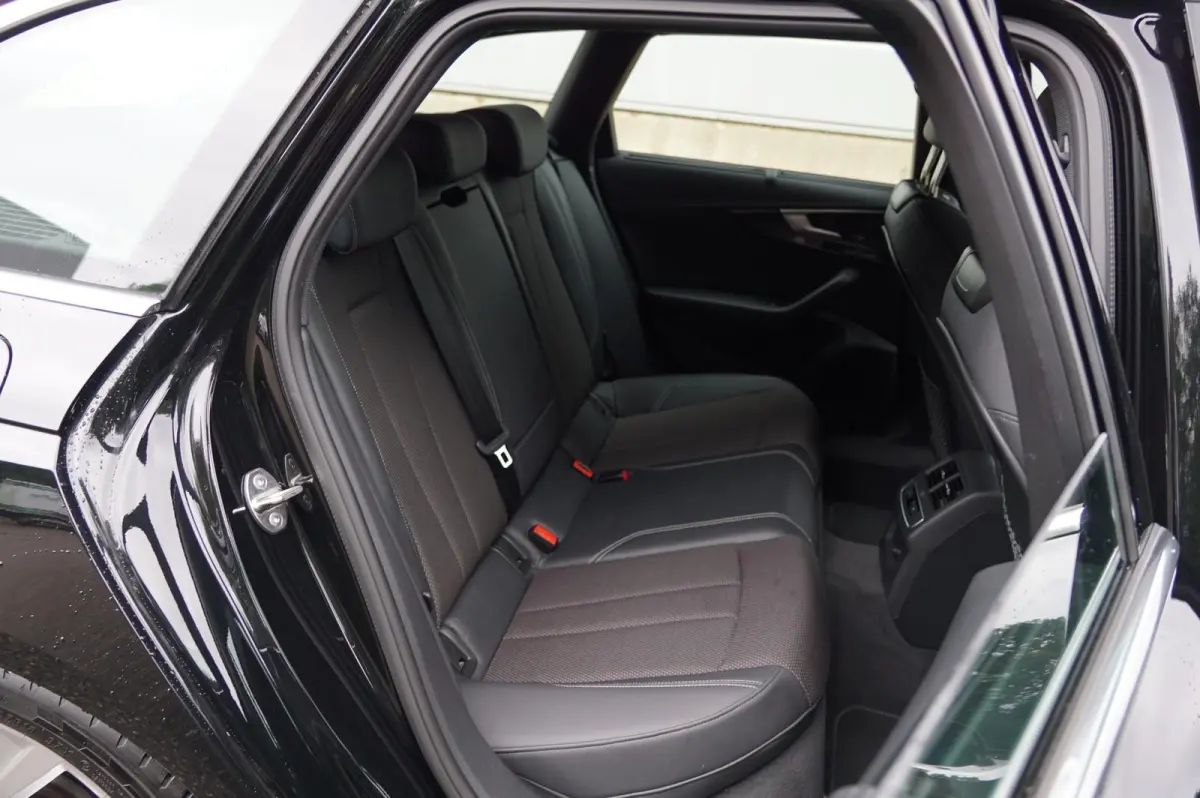 35 TFSI 150pk MHEV S Edition | Verwarmb.Stuur | Camera | Elek. Best. Stoel | Tourpakket |