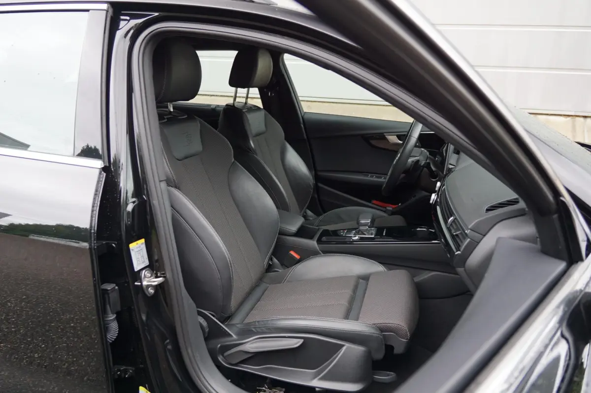 35 TFSI 150pk MHEV S Edition | Verwarmb.Stuur | Camera | Elek. Best. Stoel | Tourpakket |