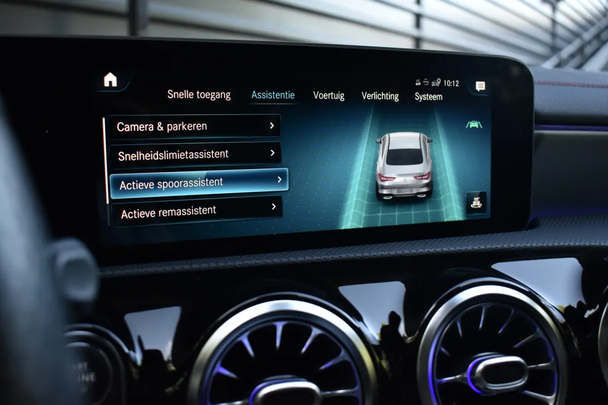 200 AMG Line | Panorama | Sfeerverlichting |  Widescreen Cockpit | Stoelverwarming |