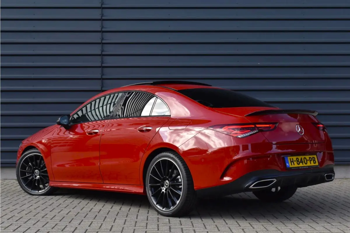 200 AMG Line | Panorama | Sfeerverlichting |  Widescreen Cockpit | Stoelverwarming |