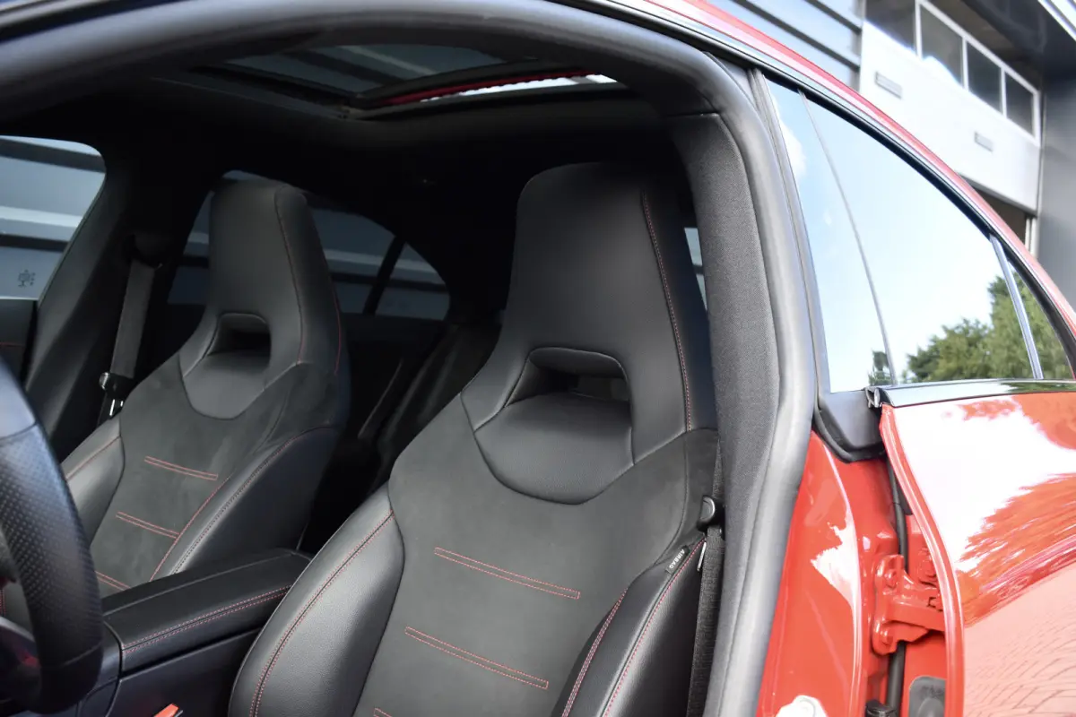 200 AMG Line | Panorama | Sfeerverlichting |  Widescreen Cockpit | Stoelverwarming |