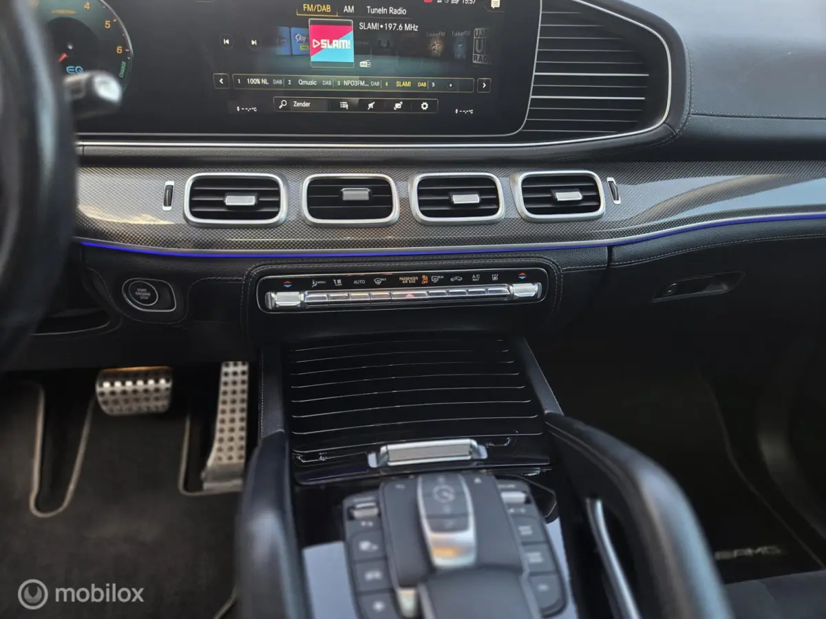350 de 4MATIC Premium Plus AMG | Pano
