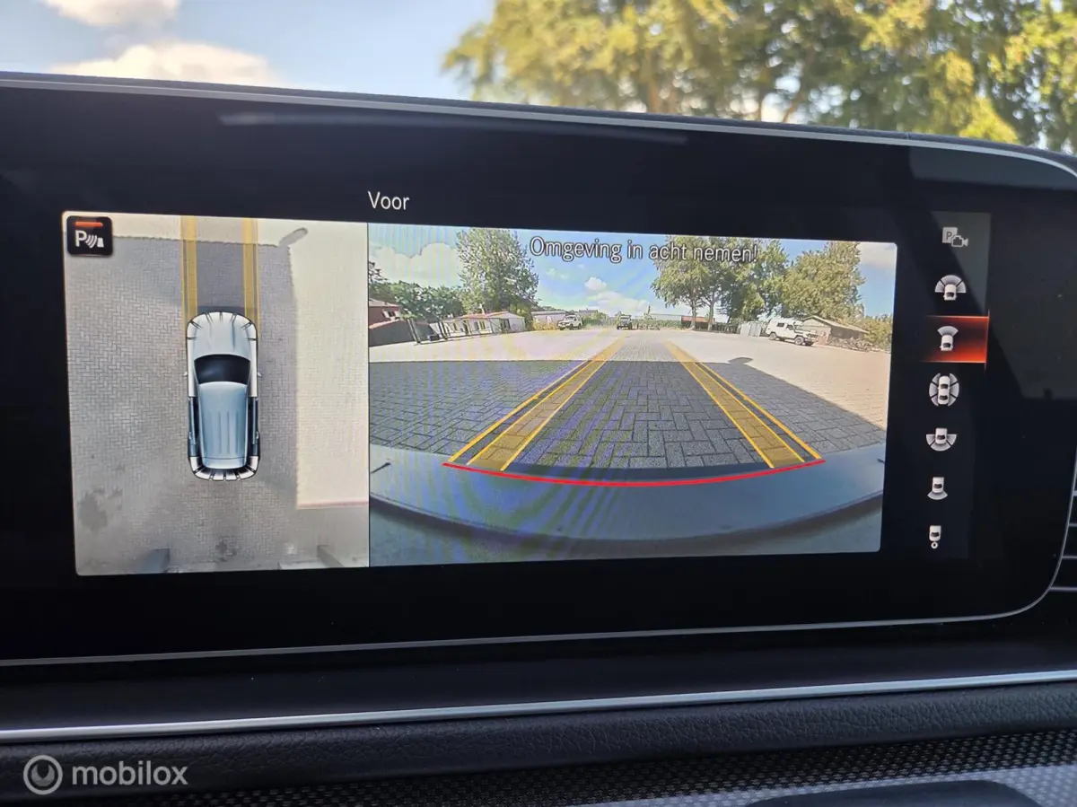 350 de 4MATIC Premium Plus AMG | Pano