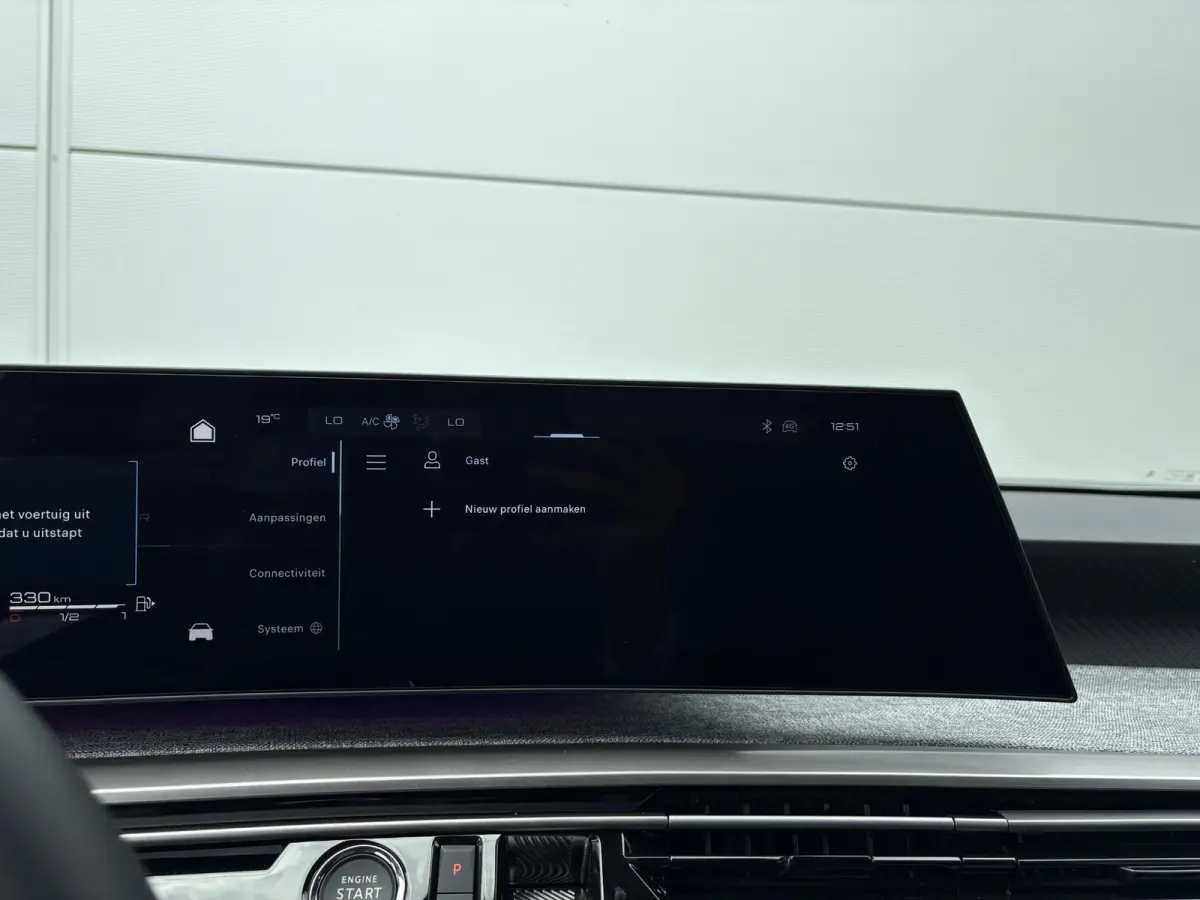 1.6 plug-in Hybrid 195 Allure | Panoramic Navigation Pack | Trekhaak | Camera | Apple Carplay/Android Auto