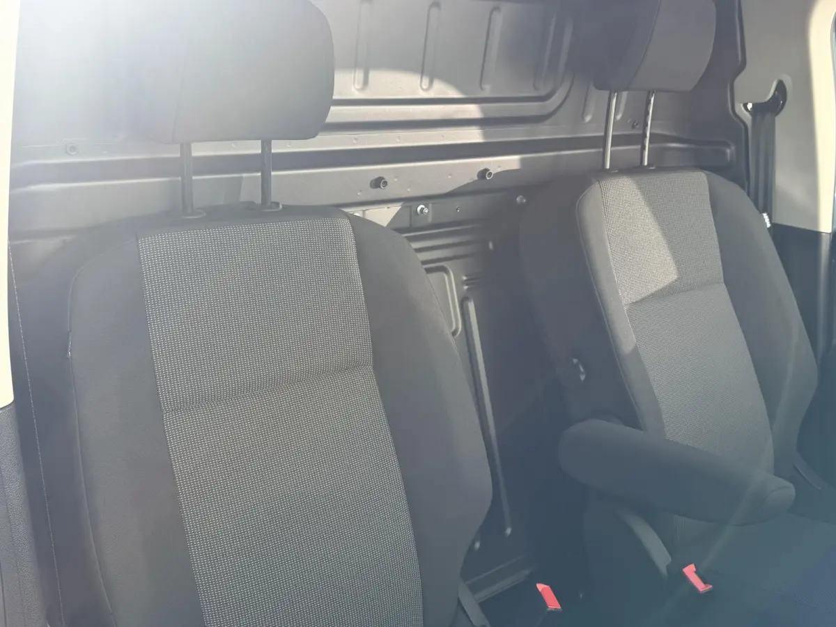136 L1 Pro Skill 50 kWh | Camera | Houten vloer + zijwanden | Stoelverwarming | Apple Carplay/Android Auto
