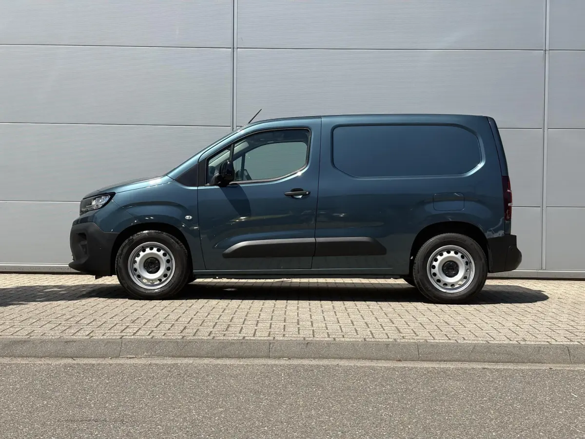 136 L1 Pro Skill 50 kWh | Camera | Houten vloer + zijwanden | Stoelverwarming | Apple Carplay/Android Auto