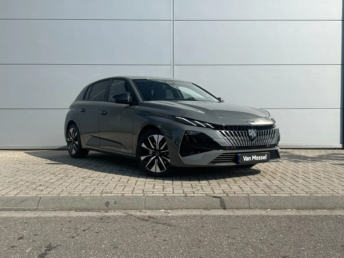 1.2 Hybrid 145 e-DCS6 Allure | Adaptieve Cruise Control | Camera | Stoel/stuurverwarming | Apple Carplay/Android Auto