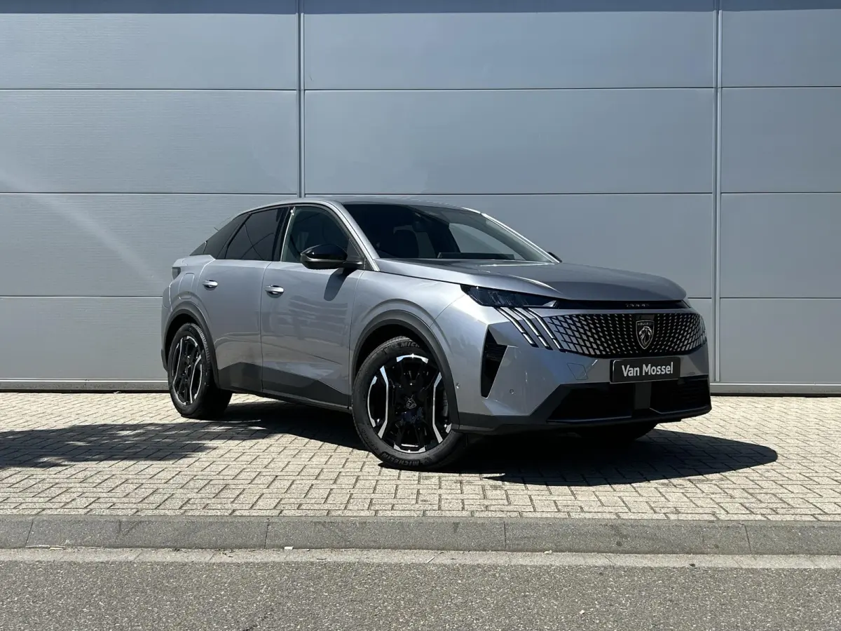 1.6 plug-in Hybrid 195 Allure | Navigatie | 360 camera | Adaptieve Cruise Control | Stuurverwarming