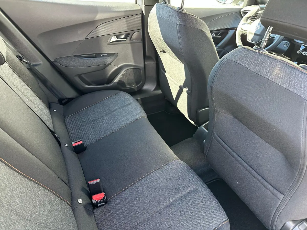 1.2 PureTech 100 Style | Cruise Control | Apple Carplay/Android Auto | Parkeersensoren