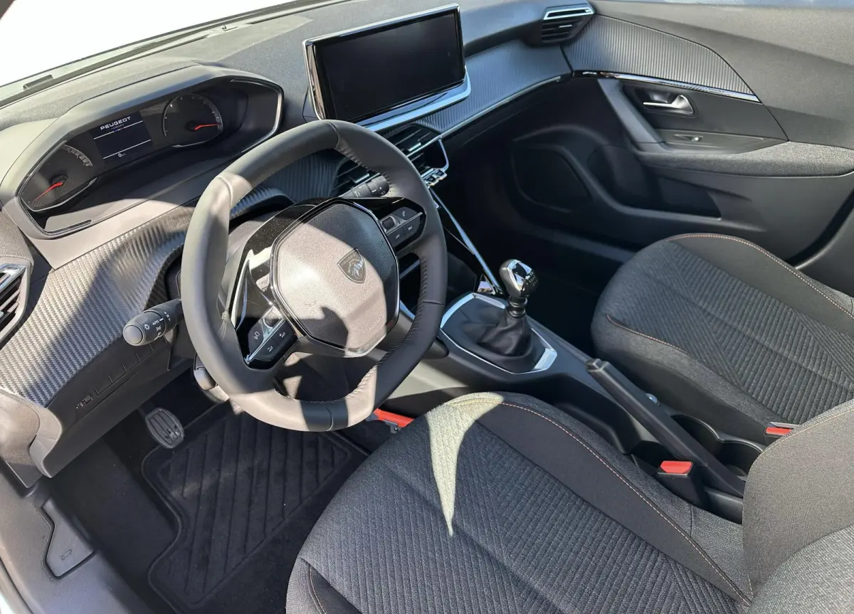 1.2 PureTech 100 Style | Cruise Control | Apple Carplay/Android Auto | Parkeersensoren