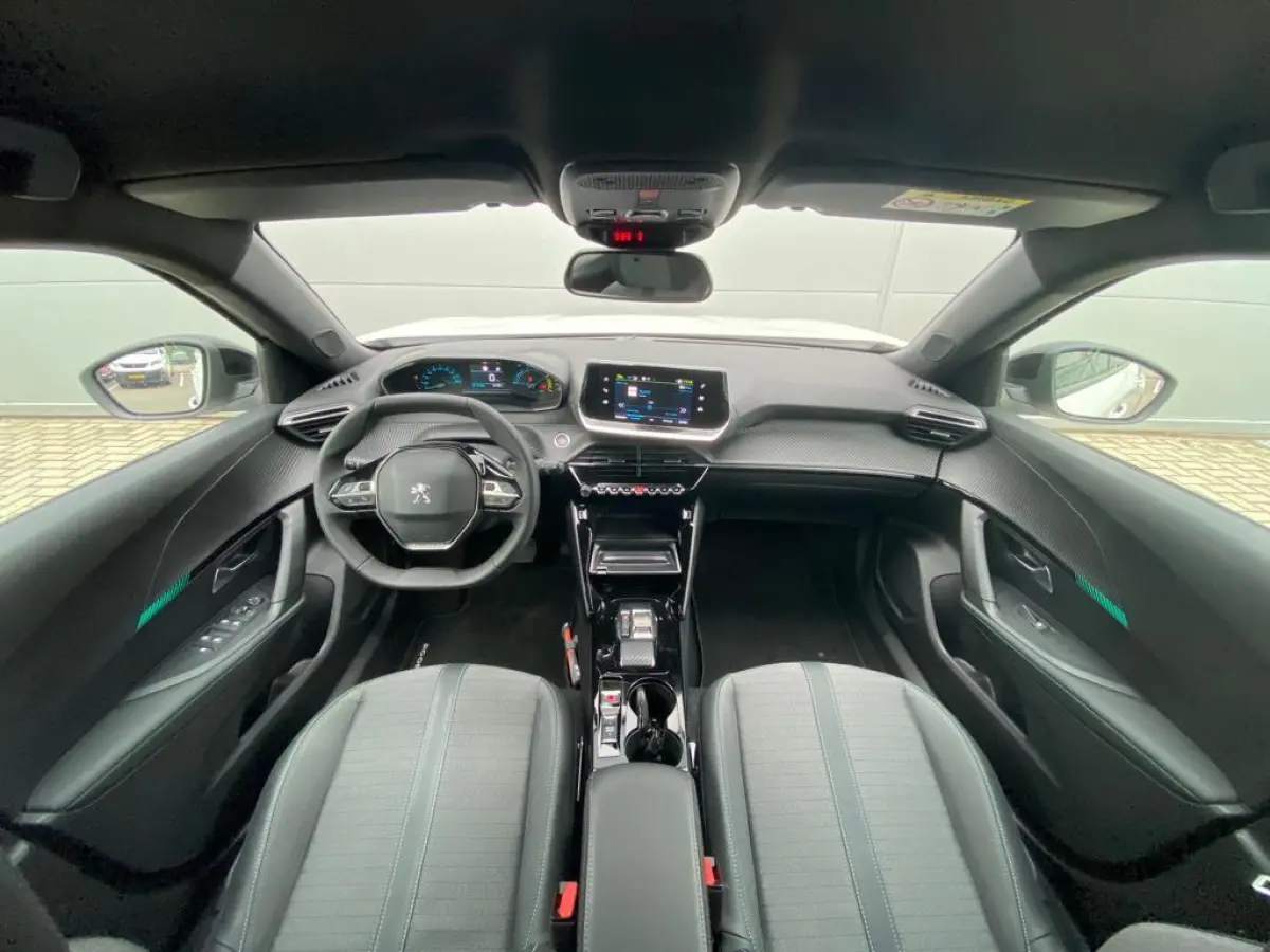EV Allure 50 kWh | Keyless Start | Parkeerhulp | Cruise Control | Apple Carplay/Android Auto