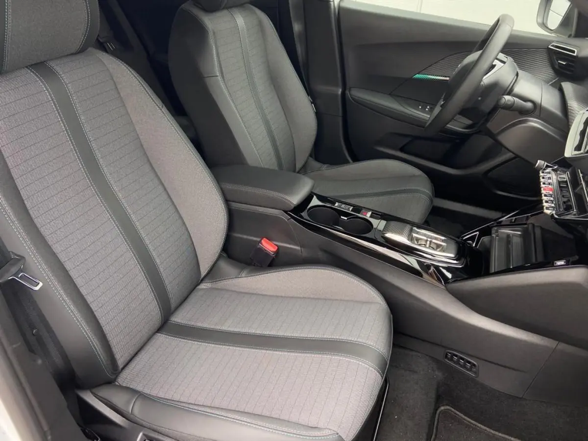EV Allure 50 kWh | Keyless Start | Parkeerhulp | Cruise Control | Apple Carplay/Android Auto