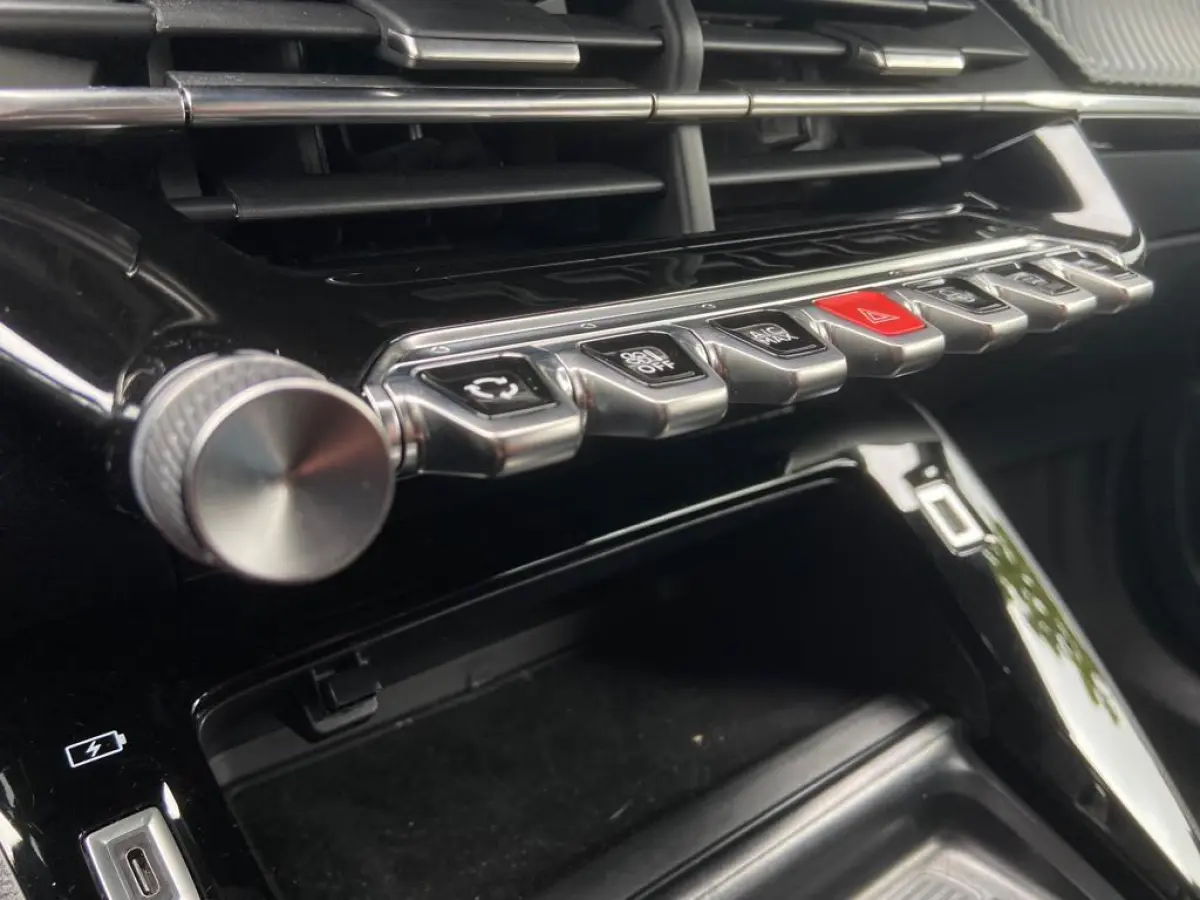 EV Allure 50 kWh | Keyless Start | Parkeerhulp | Cruise Control | Apple Carplay/Android Auto