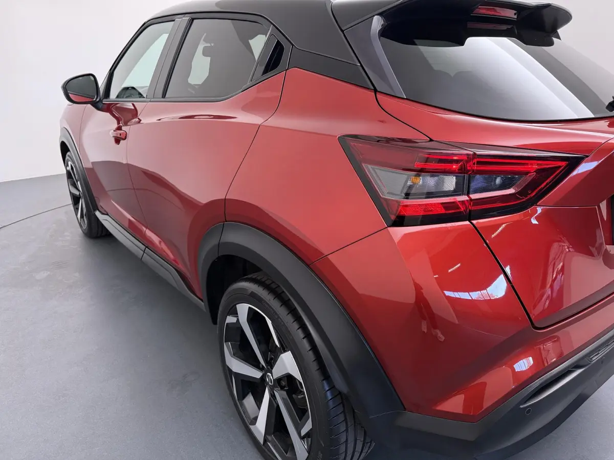1.0 DIG-T Premiere Edition | Parkeercamera | Stoel- & Voorruitverw. |