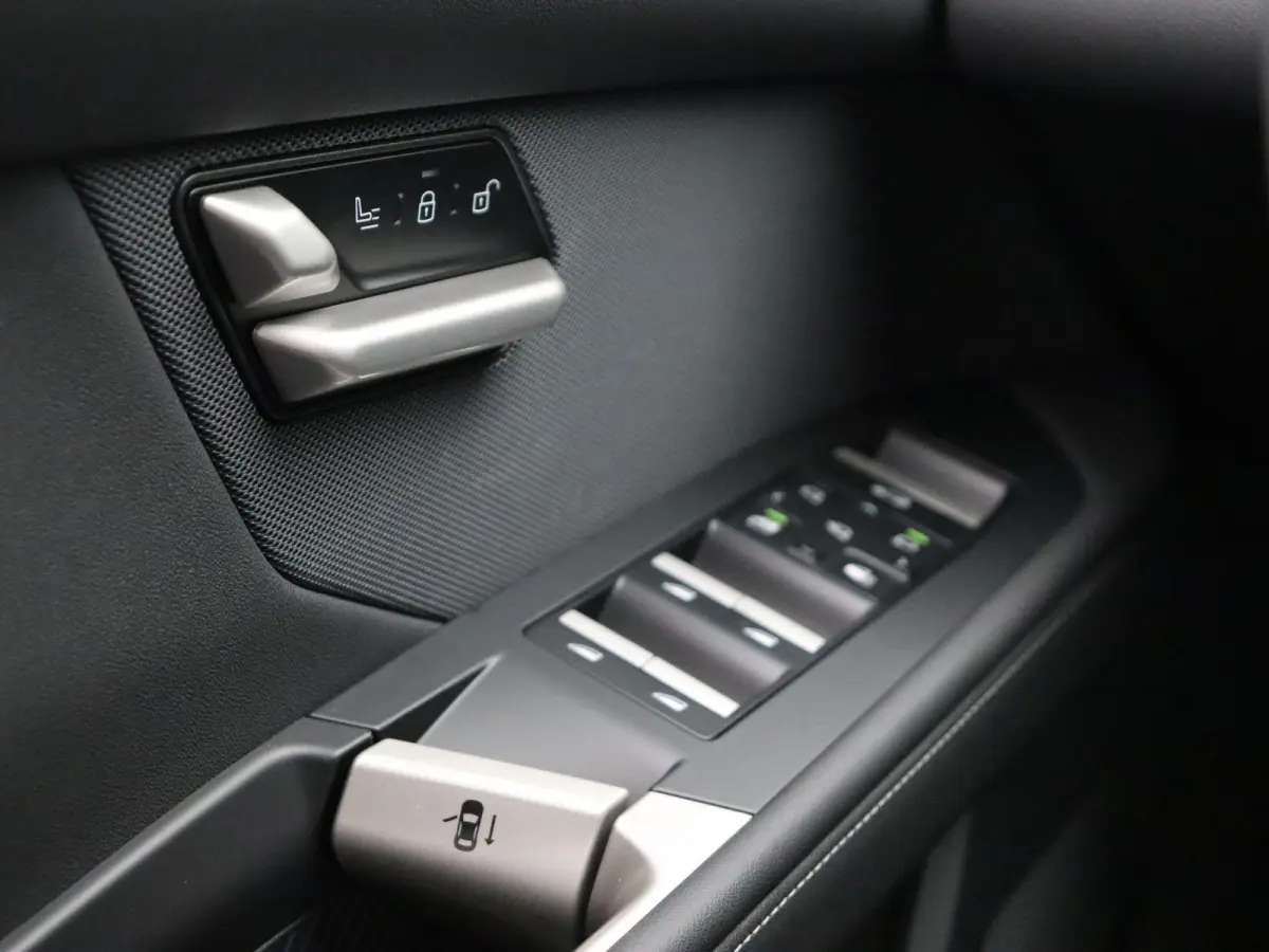 50 xDrive First Edition | M Sportpakket | Innovation Pack | Digital Pack | Harman Kardon