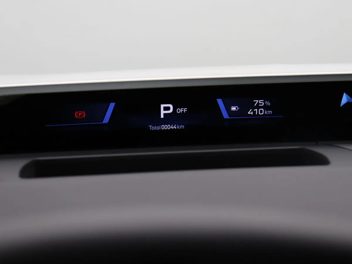 50 xDrive First Edition | M Sportpakket | Innovation Pack | Digital Pack | Harman Kardon