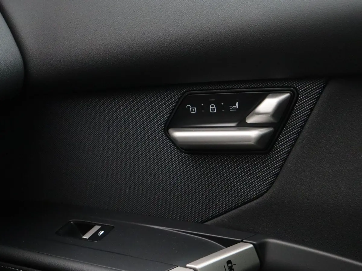 50 xDrive First Edition | M Sportpakket | Innovation Pack | Digital Pack | Harman Kardon