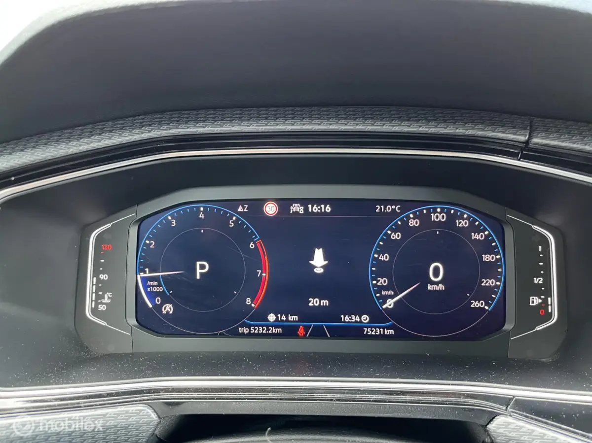 1.0 TSI110 DSG 2X R-line/NAVI/VIRTUALDASH