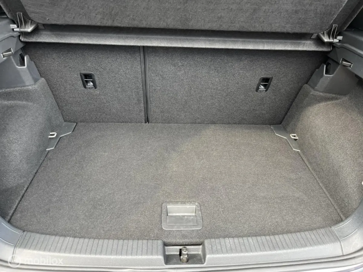 1.0 TSI110 DSG 2X R-line/NAVI/VIRTUALDASH