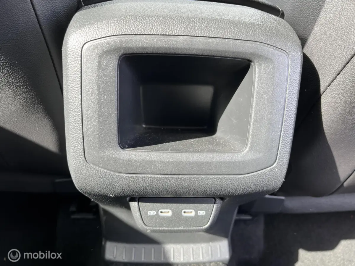 1.0 TSI110 DSG 2X R-line/NAVI/VIRTUALDASH