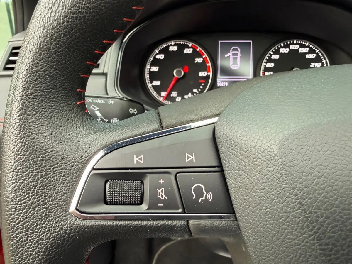 1.0 TSI FR Business Intense - Pano/Schuifdak - Climate - Navi - Org.NL