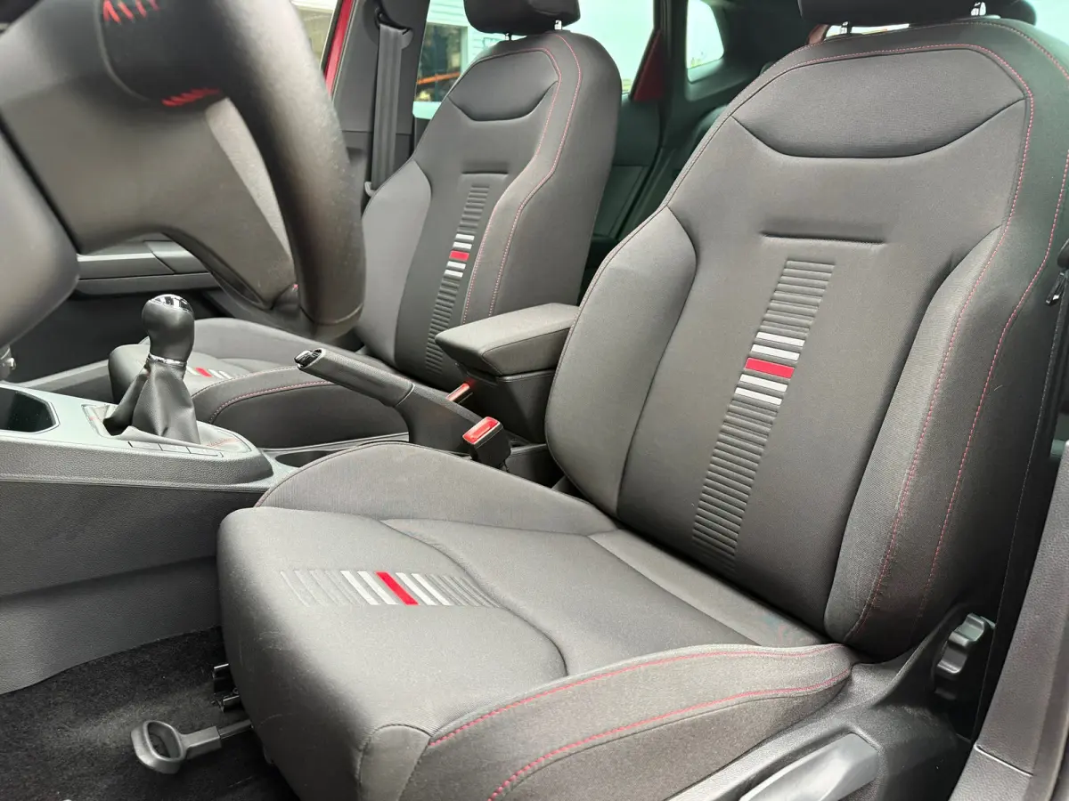 1.0 TSI FR Business Intense - Pano/Schuifdak - Climate - Navi - Org.NL