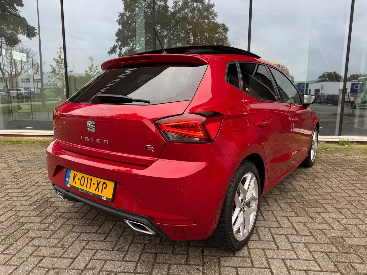 1.0 TSI FR Business Intense - Pano/Schuifdak - Climate - Navi - Org.NL