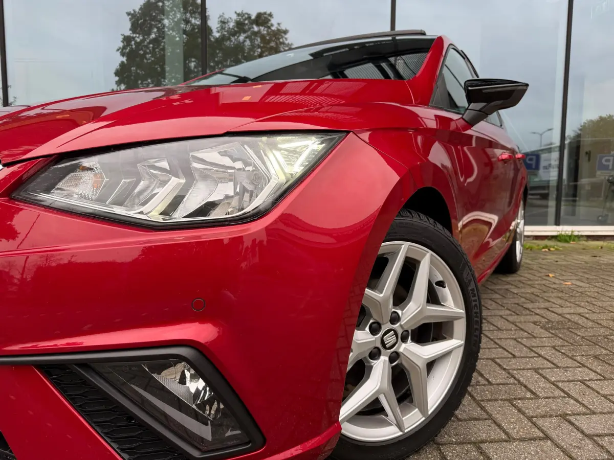 1.0 TSI FR Business Intense - Pano/Schuifdak - Climate - Navi - Org.NL