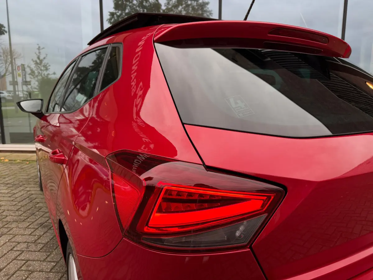 1.0 TSI FR Business Intense - Pano/Schuifdak - Climate - Navi - Org.NL