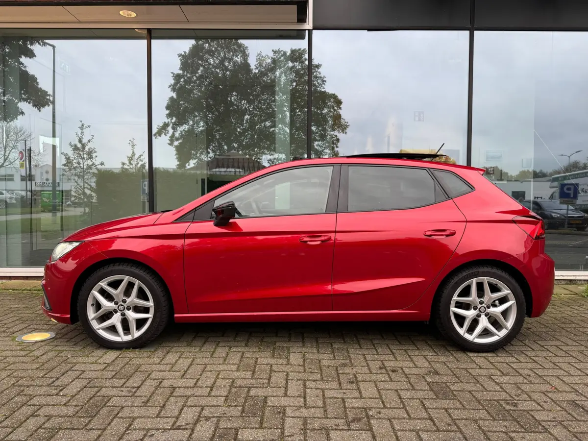1.0 TSI FR Business Intense - Pano/Schuifdak - Climate - Navi - Org.NL