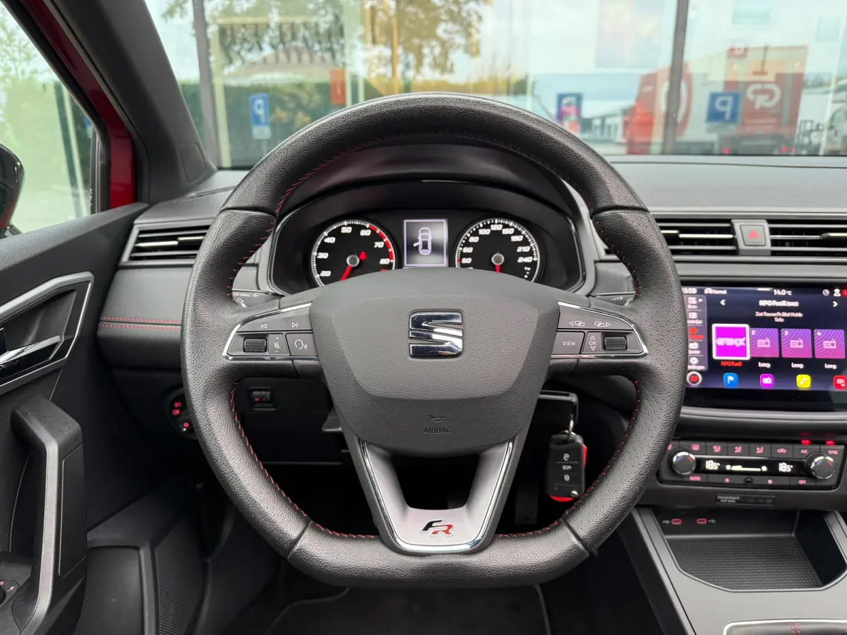 1.0 TSI FR Business Intense - Pano/Schuifdak - Climate - Navi - Org.NL