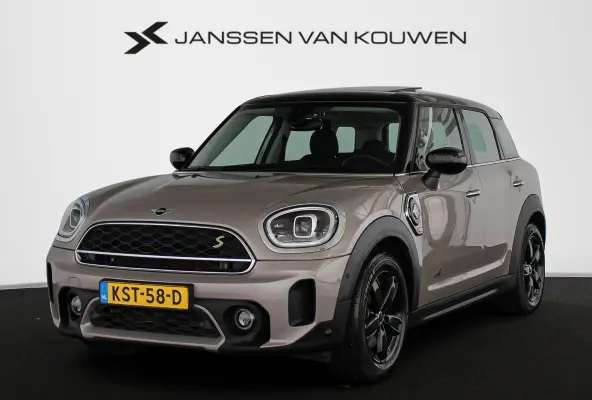 1.5 Cooper ALL4 Untamed Pano Harman Kardon Head-Up Stoelverwarming