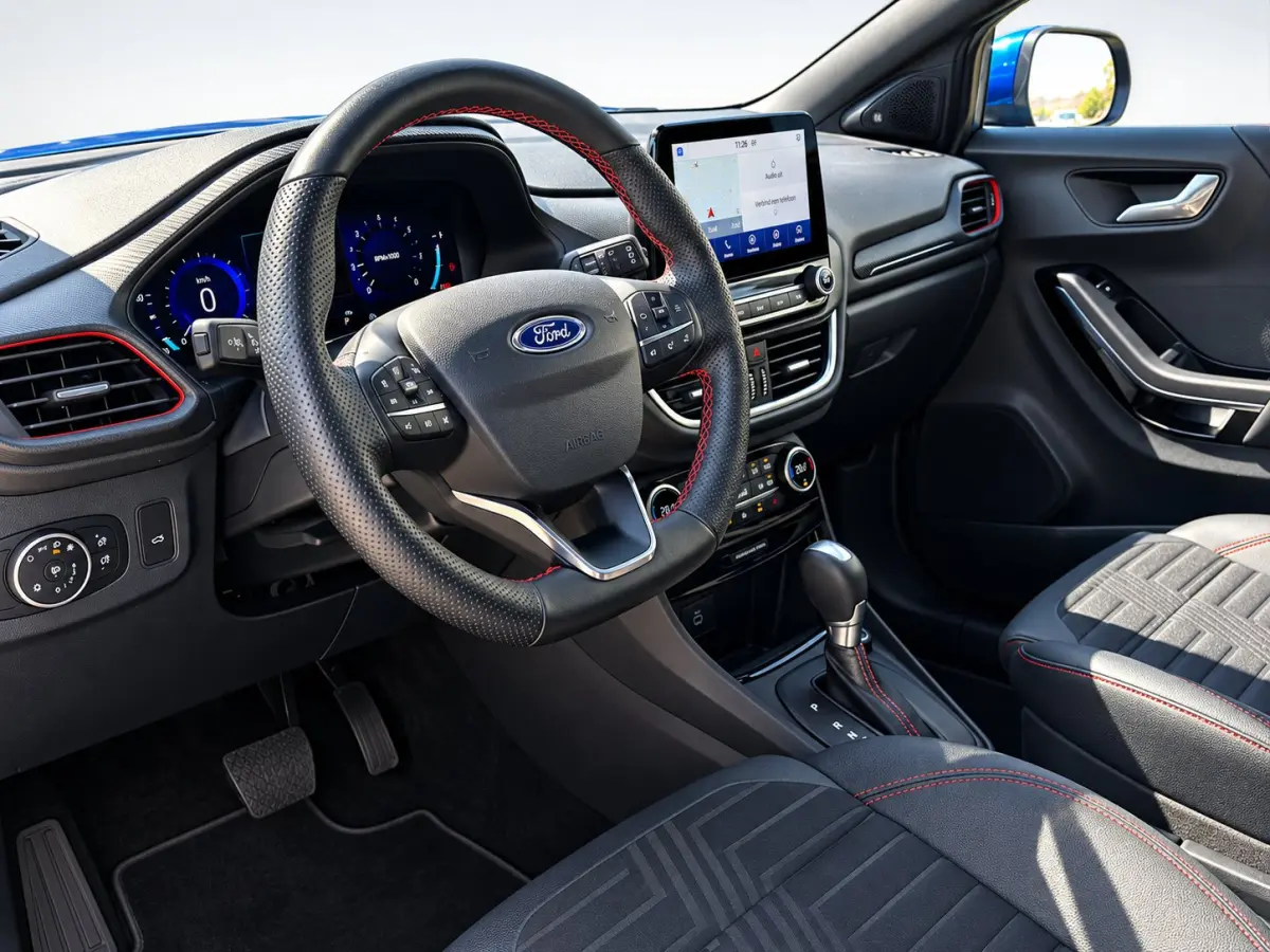 1.0 EcoBoost 155pk Automaat ST-Line X | Pano | Winter- & Driver Assisatnce Pack | Full Matrix LED | Elek. klep | All Season | Trekhaak |