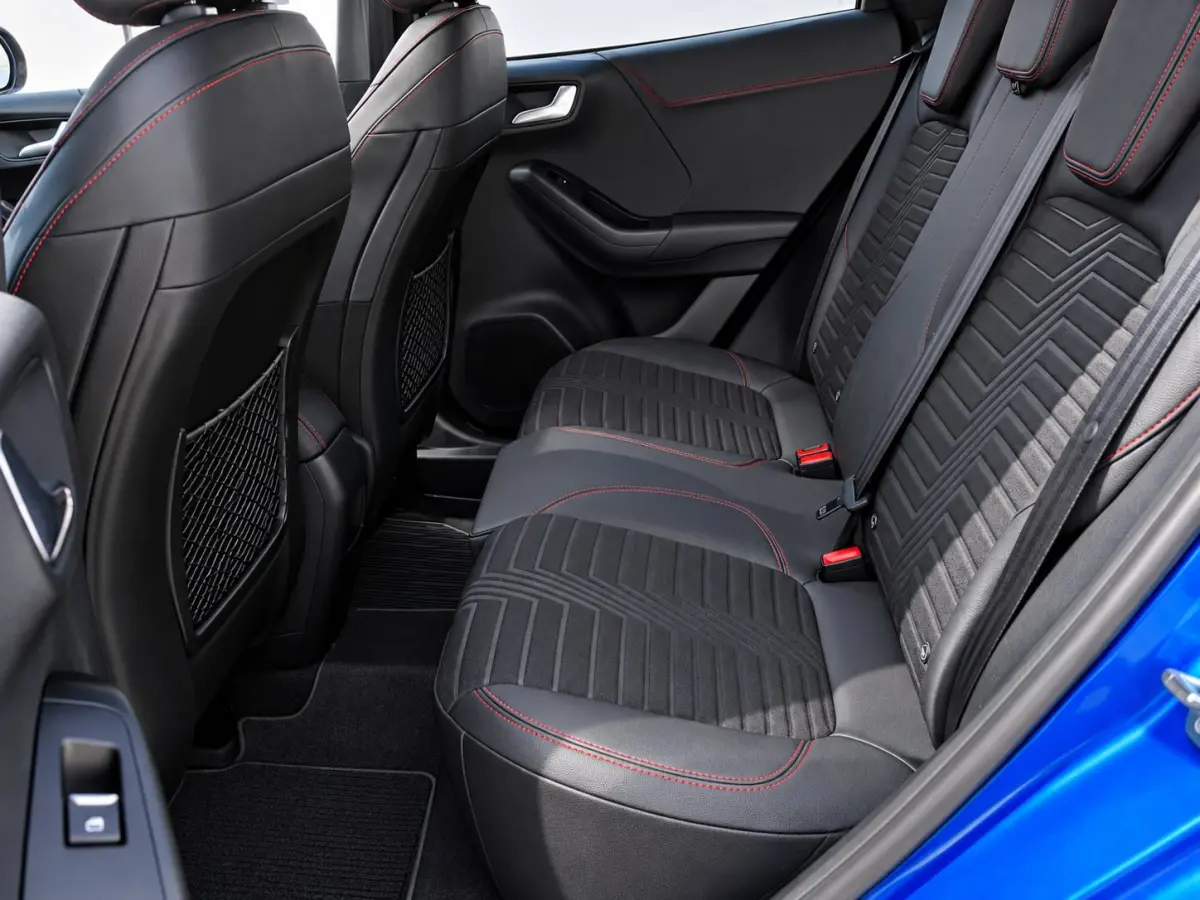 1.0 EcoBoost 155pk Automaat ST-Line X | Pano | Winter- & Driver Assisatnce Pack | Full Matrix LED | Elek. klep | All Season | Trekhaak |