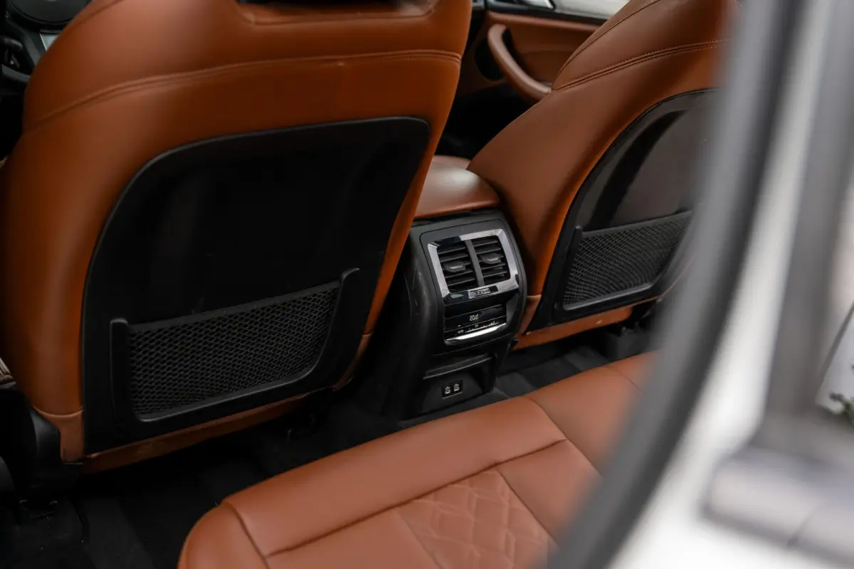 xDrive30e M-Sport Pano HuD Trekhaak Camera 94% SOH