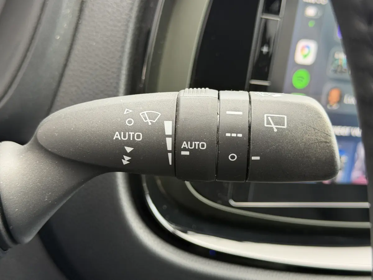 1.0 VVT-i S-CVT Premium | Schuif dak | JBL | Clima | Rijklaar!!