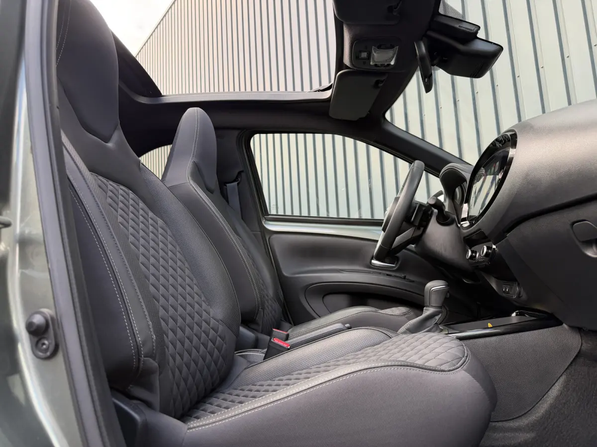 1.0 VVT-i S-CVT Premium | Schuif dak | JBL | Clima | Rijklaar!!