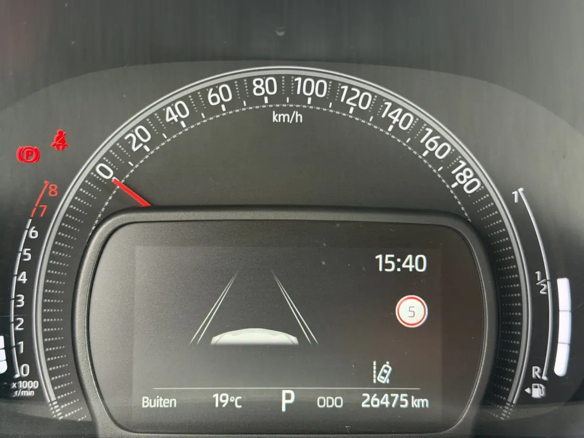 1.0 VVT-i S-CVT Premium | Schuif dak | JBL | Clima | Rijklaar!!