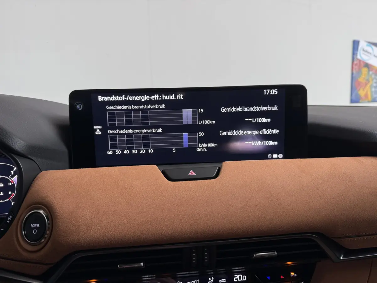 2.5 e-SkyActiv PHEV Homura Plus | PANO | BOSE | 20”MATT LMV