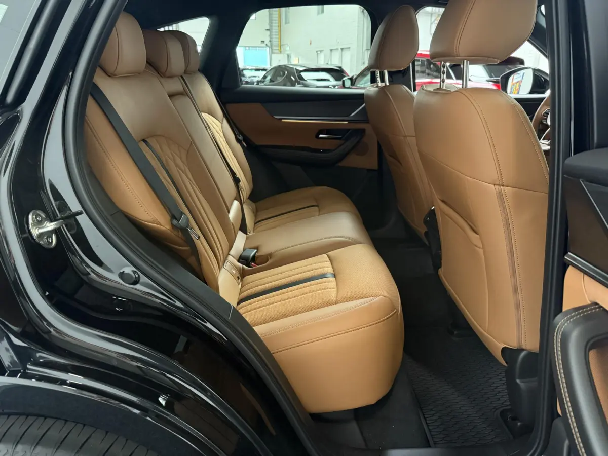 2.5 e-SkyActiv PHEV Homura Plus | PANO | BOSE | 20”MATT LMV