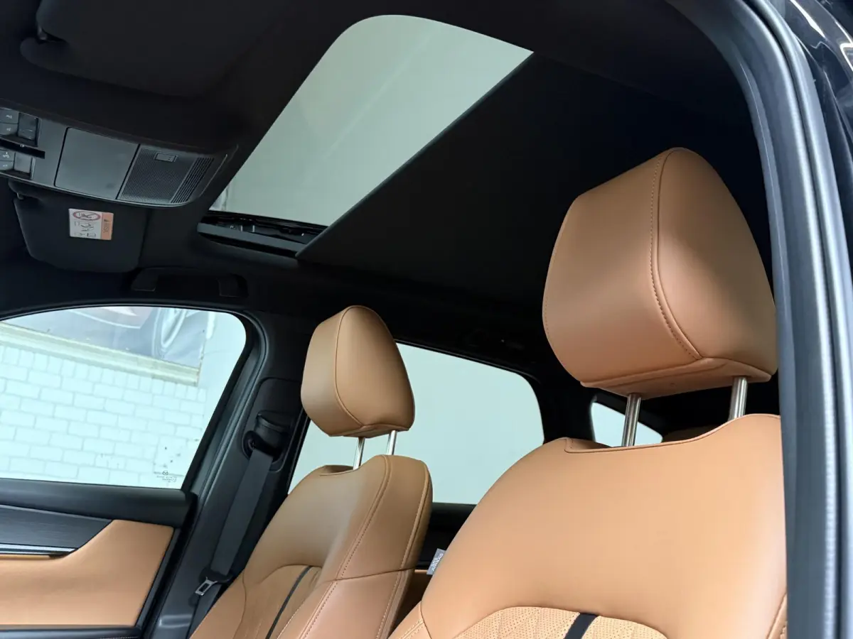 2.5 e-SkyActiv PHEV Homura Plus | PANO | BOSE | 20”MATT LMV