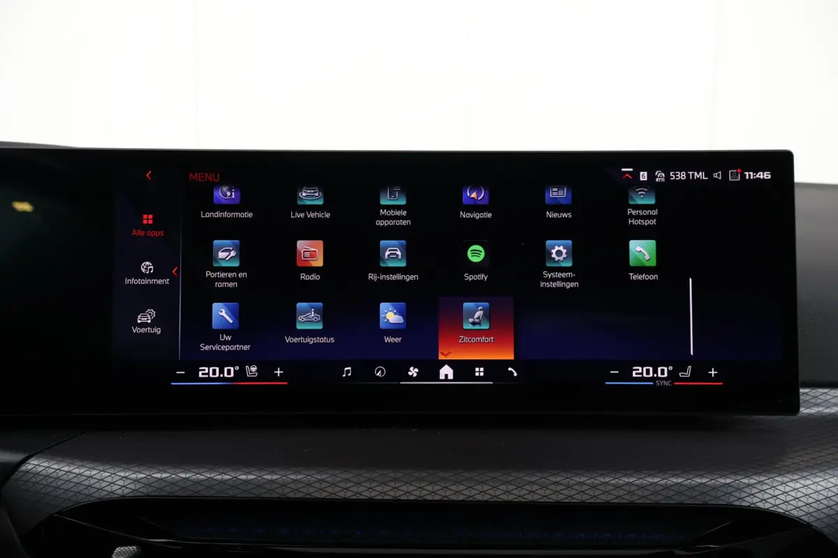 M60 84 kWh | Sport Pakket Pro | Panorama Dak | Harman Kardon | Elektr. Stoelen | Driving Assistant Professional | 20'' LM |