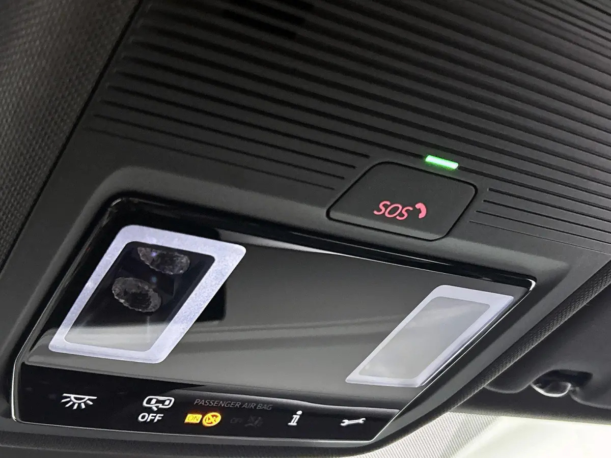 ID.5 Pro Advantage 77 kWh | 174 PK | SoH 97% | Automaat | Parkeersensoren | Airco | All Season Banden