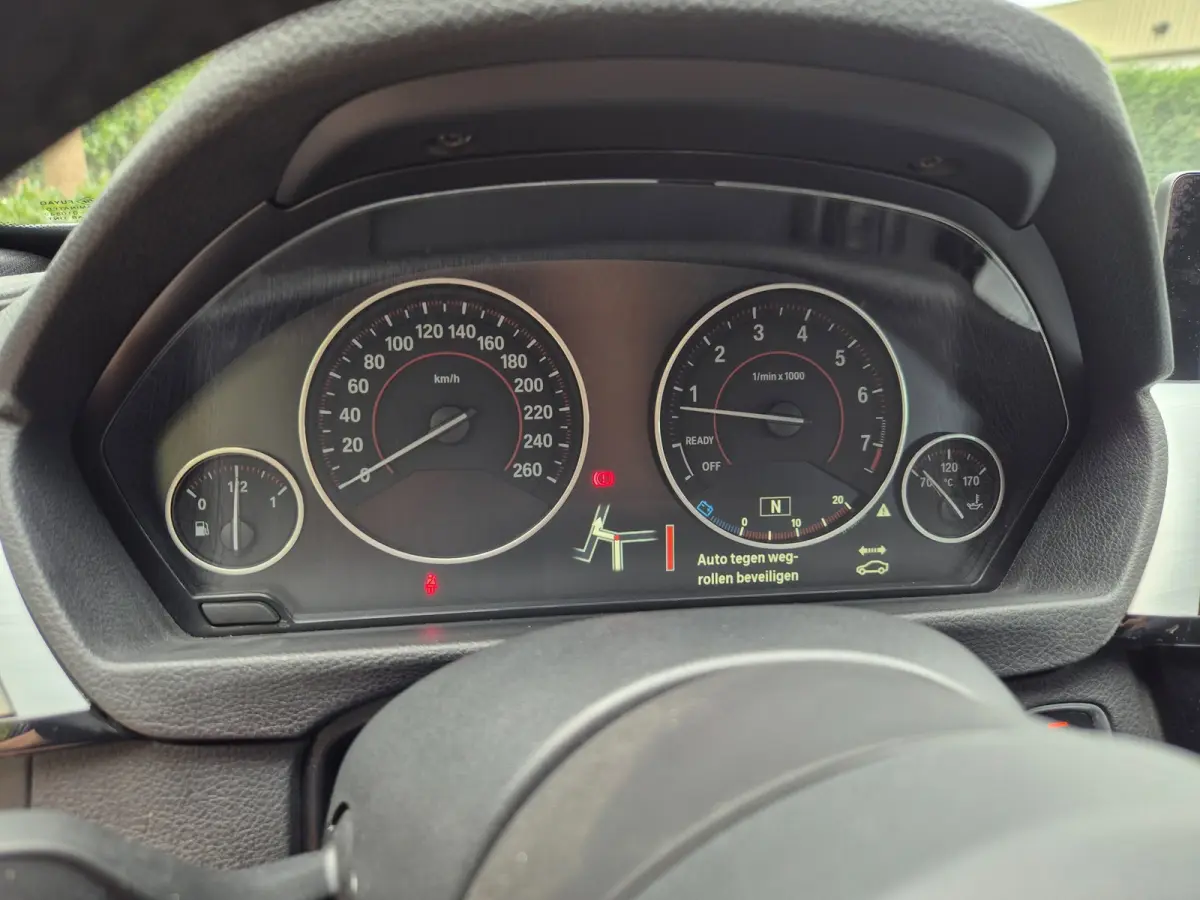 320i High Ex M Sport Touring Apple CarPlay 18inch Velgen NAP NL 100% Onderhouden 2e eigenaar
