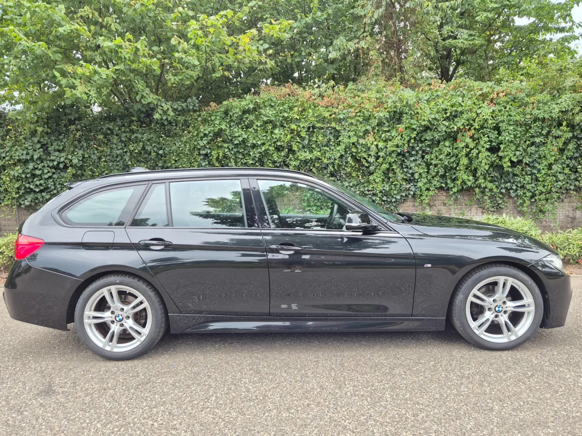 320i High Ex M Sport Touring Apple CarPlay 18inch Velgen NAP NL 100% Onderhouden 2e eigenaar
