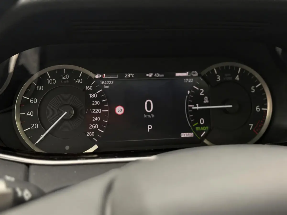 1.5 P300e AWD R-Dynamic HSE